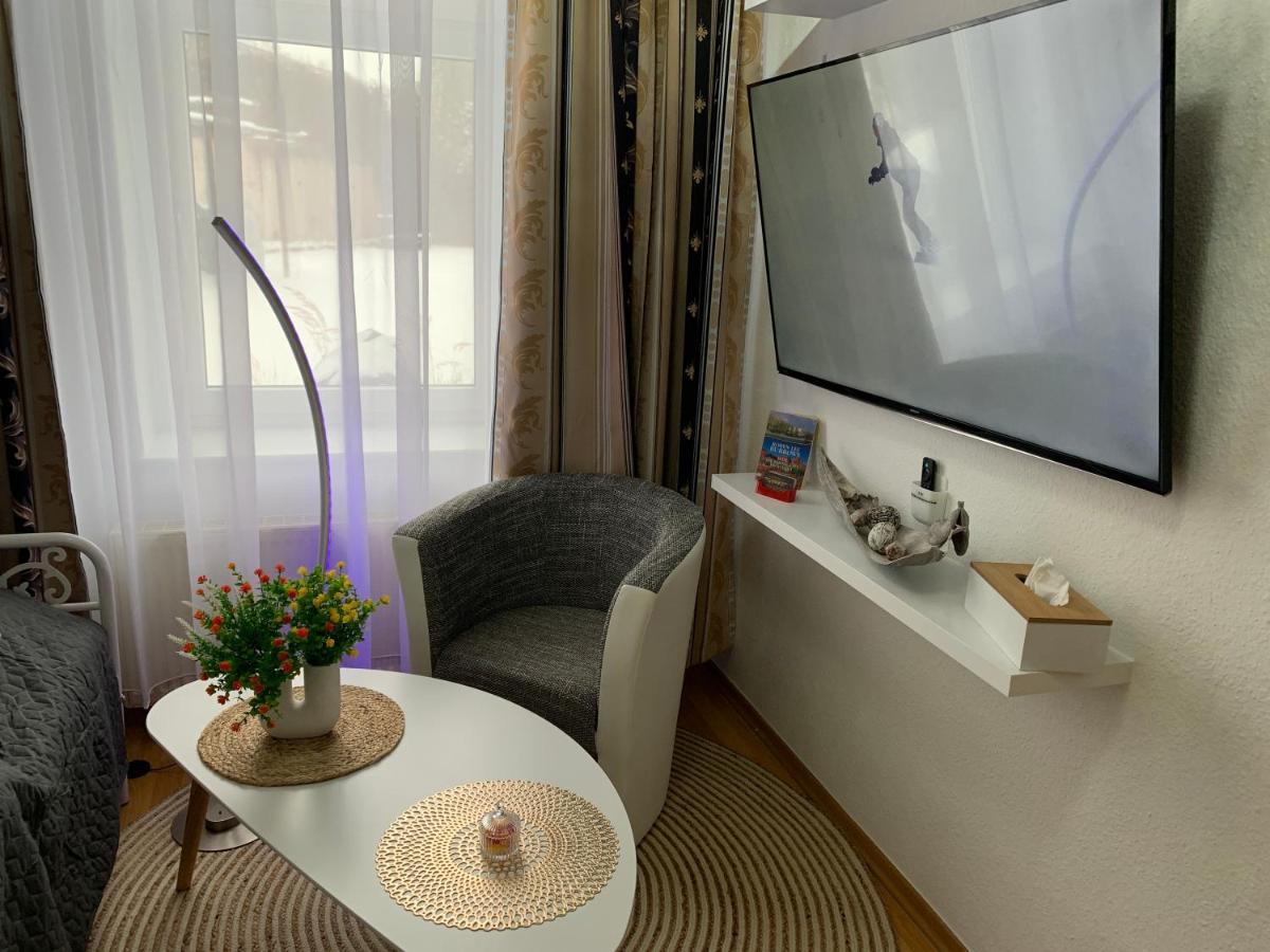 Best-Preis Fewo Rathausblick 2 - Zentrale Lage In Wittenberge - 2 Personen - Einzelzimmer - Vollausstattung - Wlan / Prime & Self-Check-In Exterior photo