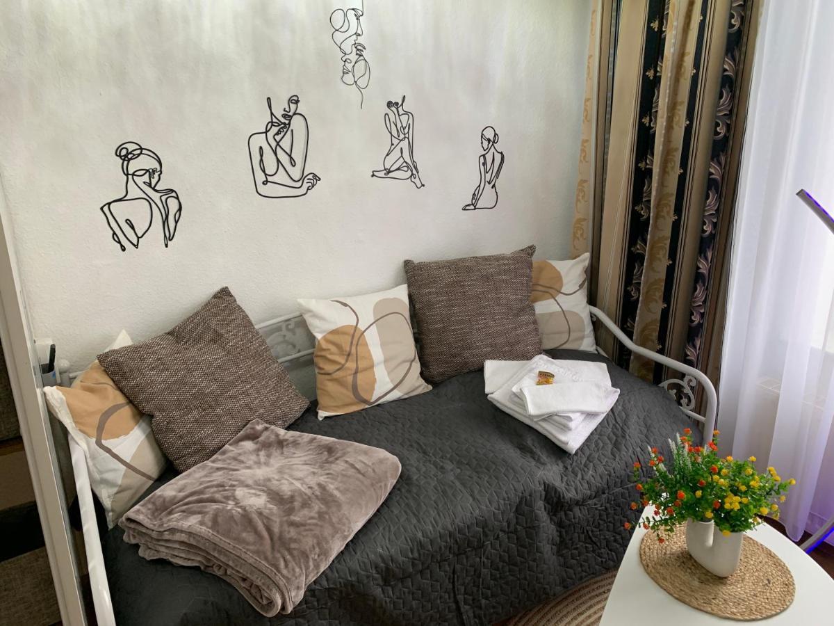 Best-Preis Fewo Rathausblick 2 - Zentrale Lage In Wittenberge - 2 Personen - Einzelzimmer - Vollausstattung - Wlan / Prime & Self-Check-In Exterior photo