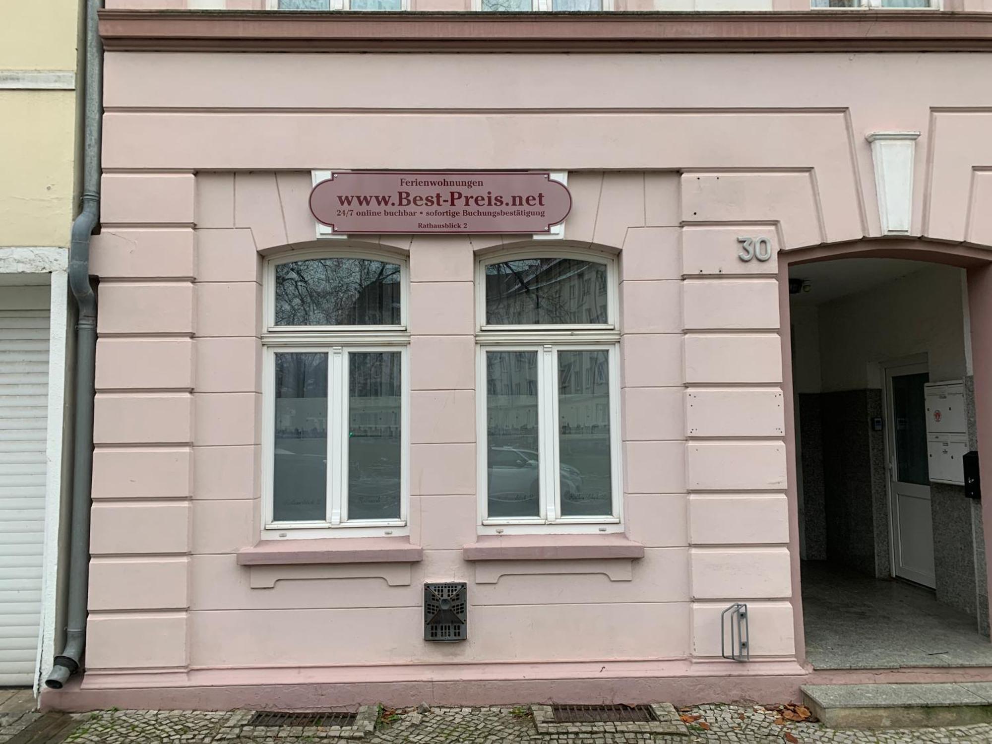 Best-Preis Fewo Rathausblick 2 - Zentrale Lage In Wittenberge - 2 Personen - Einzelzimmer - Vollausstattung - Wlan / Prime & Self-Check-In Exterior photo